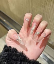 -初瞳专营美睫美甲