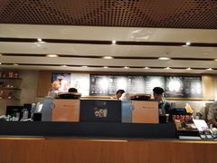 -星巴克(静安嘉里中心B2店)