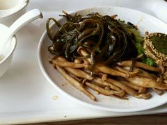 -感恩心素食馆(百世广场店)