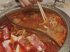 -嘎琉鲜切牛肉自助火锅