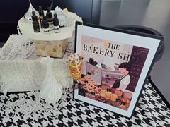 -天津波士信达奔驰4S店(卫津南路店)