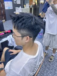 -藤野造型专业烫染接发