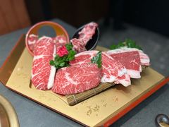 -铭牛烧肉·和牛海鲜自助(高新月牙湖店)