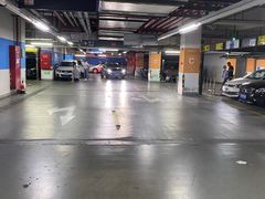 -近铁城市广场-停车场