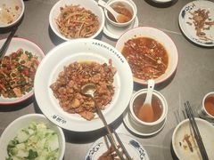 -山涧肴·湘味家肴(松岗满纷天地店)