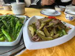 -东方之猪四更烤乳猪(金垦总店)