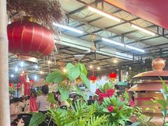 -大树下海鲜饭店