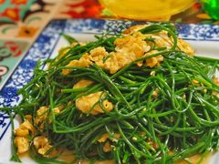 -壹阁胡羊焖饼(特色小吃街店)