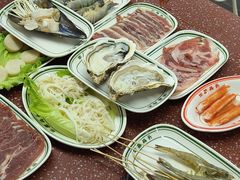 -四囍码头海鲜烧烤自助火锅(外滩南京东路悦荟广场店)