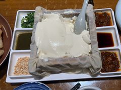 -95号酱骨·一块豆腐(展春园西路店)