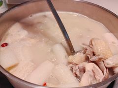 -煲王粤菜餐厅(中侨中心店)