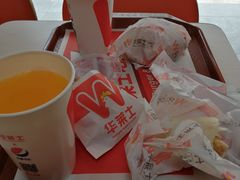 -华莱士·全鸡汉堡(五号路店)