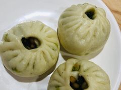 松仁野菜包-凤起龙游老面包子(凯德晶品店)