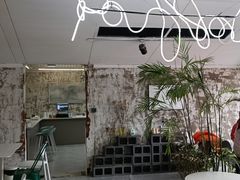 -边渡咖啡烘焙店(昙华林店)
