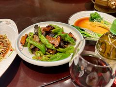 -郑州嘉锦酒店·华夏食府中餐厅(中原路店)