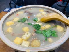 -满园烤鸭·春饼(太原街万达店)