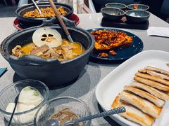 -半山腰·云南菜(侨福芳草地店)