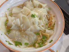 石河子风味凉皮-董小西的凉皮和椒麻鸡(三元桥店)
