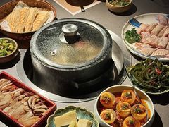 -蘑界·野生菌火锅(深业上城店)