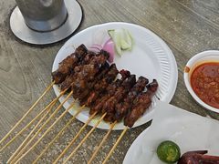 -东海岸人工湖美食村