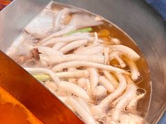 -小龙坎火锅(湖滨银泰in77店)