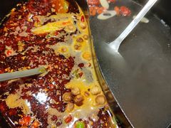 -川麻婆泥锅涮肚·串串火锅(物资学院店)
