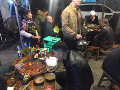 等位区-黄潇洒老火锅(九眼桥宏济巷店)