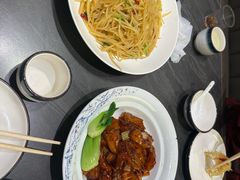 -八大碗·地道东北菜(东陵西路店)