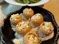 -铜锣湾·有麝自然香(重庆新天地店)