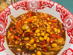 招牌黄豆烧鸡爪-莫小炒·鲜辣江西菜
