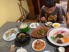 -福照楼汽锅鸡·云南菜(火车站锦江店)