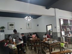 大堂-小杨翘脚牛肉