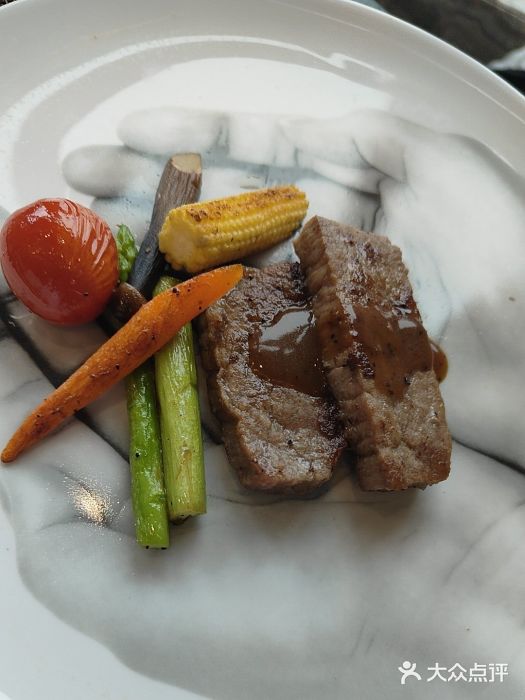 味自助餐厅·海鲜·三文鱼·牛排-海口希尔顿酒店图片