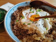 照烧牛肉饭-春笙食堂.丼饭拉面寿司(GOGO新天地店)