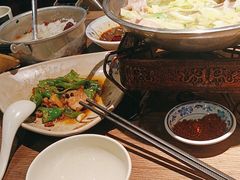 -肖四女乐山跷脚牛肉(世博源店)