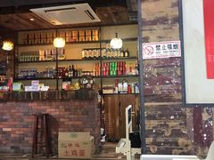 -陆记牛庄·碳锅龙虾烧烤(爱上花园店)