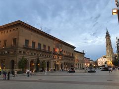 -皮拉尔圣母圣殿主教座堂