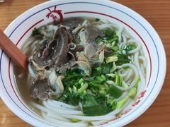 -小椒羊.羊肉粉 龙虾 羊肉串(新地旗舰店)