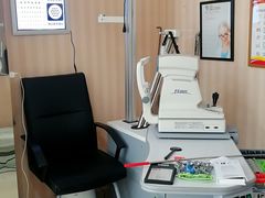 -罗创丹阳眼镜(童卫路店)