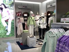 -唯品会(北京国瑞城店)