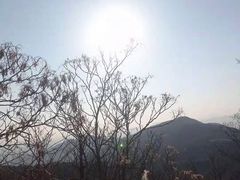 -鬼笑石后山停车场