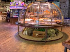 自助取餐区-巴黎贝甜·生日蛋糕(环球中心店)