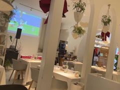 -春树下·树屋花房西餐厅(罍街AS1980店)