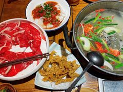 -快活林酸汤鱼鲜品火锅店(甲秀楼店)