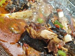 -罗霸蛮老岳阳大排档·鲜货烧烤·土吊子煨砂锅烧菜