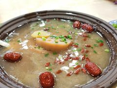 -江城燕子大排档(江汉路步行街店)