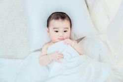 -星光贝贝中韩专业婚纱摄影(沭河大街店)