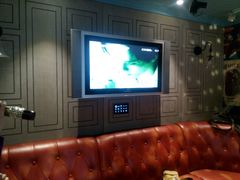 -环球梦主题KTV(曲阳生活购物中心店)