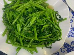 -范饭椰林川湘味海鲜·椰子鸡(三亚湾椰梦长廊店)