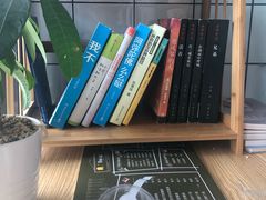 -蜜蜂小象·榴莲千层蛋糕(时代汇11栋店)